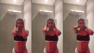 Sassy poonam hot shower private video