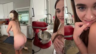 Megnutt Naked Cooking w trimmed bush