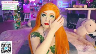 Sammy OnlyFans poison ivy show