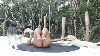 Jenny Scordamaglia naked yoga