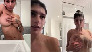 Mia Khalifa naked in the bathroom