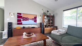 Daniellexxvv - Shy Girl Becomes A Horny Slut