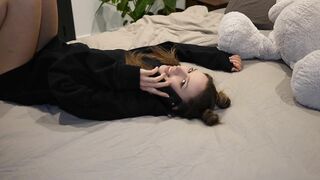 Hope Heaven Stuck In The Couch And Got Fucked