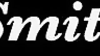 Jeny Smith VR reality test the beach