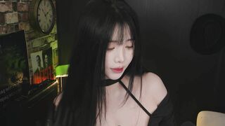 Yoon Ying ASMR