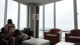 Nadia Foxx, Serenity Cox