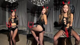 Lera Buns @lerabuns Halloween 1