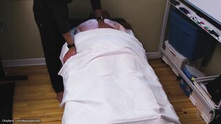 Massage Viper - 3rd Session With The Redheaded Hotwife - SOURCE