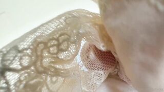 Lola Cheeks And Raven Lane Petite Step Sisters Share Bed On Vacation