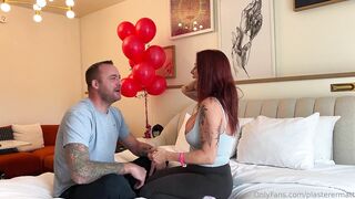 Alexis Fawx Takes A Huge Cumload On A Face