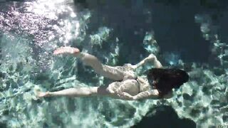 Guillian Barnes (Video 1)