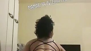 Azzy sexy (Video 1)