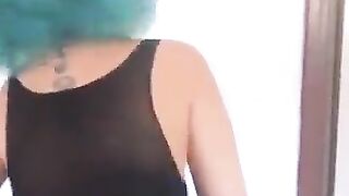 Azzy sexy (Video 4)