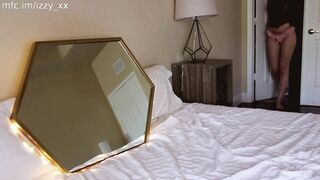 izzy_xx - mirror masturbation