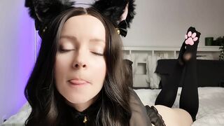 Thetinyfeettreat Breed Step-Mom In Her Halloween Costume