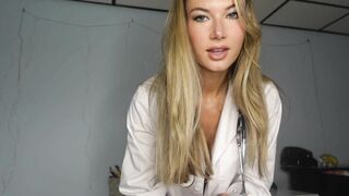 Sabrina Vaz ASMR
