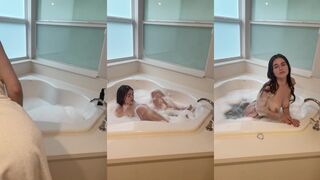 Megnutt - recent bathtub video
