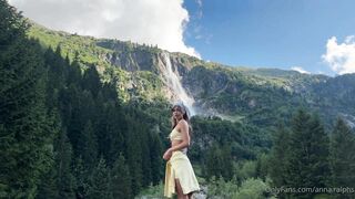 Anna Ralphs Sextape In the Mountains