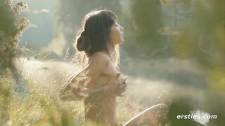 Daring Kiara At One with Nature - Ersties