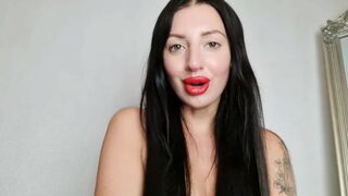 Tattooed Temptress In Obey My Big Red Lips