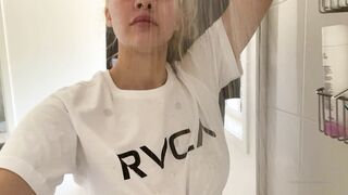 Bree Louis  (Video 1)