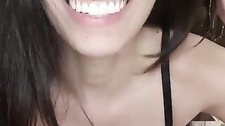 andreinadeluxe OF (Video 3)