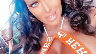 Toochi Kash onlyfans (Video 2)