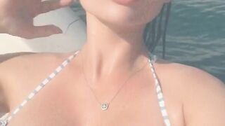 Alice Redlips onlyfans (Video 2)