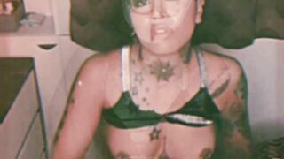 Soda Thai Onlyfans (Video 14)