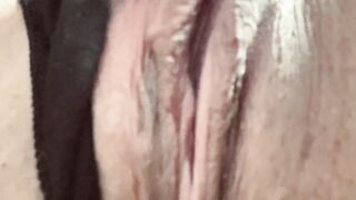 queenb94 OF (Video 72)