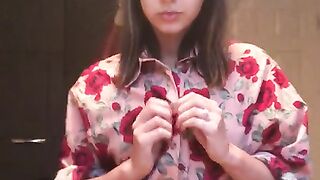 queenb94 OF (Video 17)