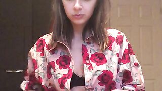 queenb94 OF (Video 17)