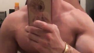 laura van (Video 17)