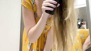 Diddly ASMR Public Tease