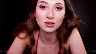 Eva De Vil - Severe Foot Addiction