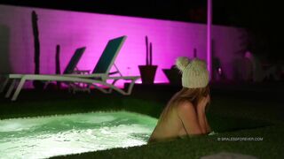 Bitchinbubba_Rocky Horny In The Hot Tub