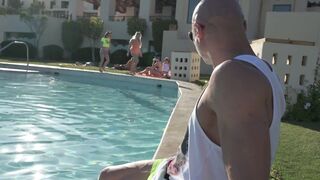 alice bong & mia bandini - 3 way vacation