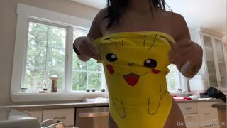 Lyla.fit teasing in her Pikachu outfit