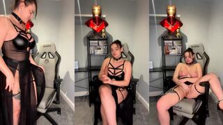 T.B.O2.OF - Gamer Girl Squirts