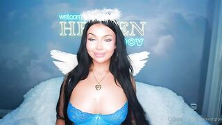 Heavenpov - Holly Day