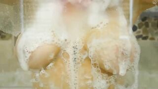 Alyx Star BAG soapy boobs in shower