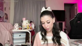 Cuddle ASMR (Espe ASMR)