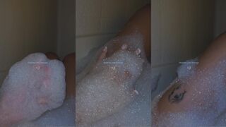 Cuddle ASMR (Espe ASMR)