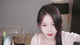 Yoon Ying ASMR