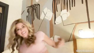 Diora Baird Nude Live Stream