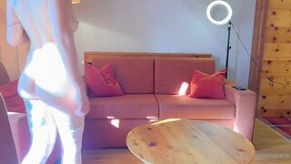 Arna onlyfans lesbian