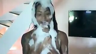 Valentina Ferraz (Video 14)