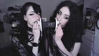 2 Goths 2 Kiss 3Dio Ears